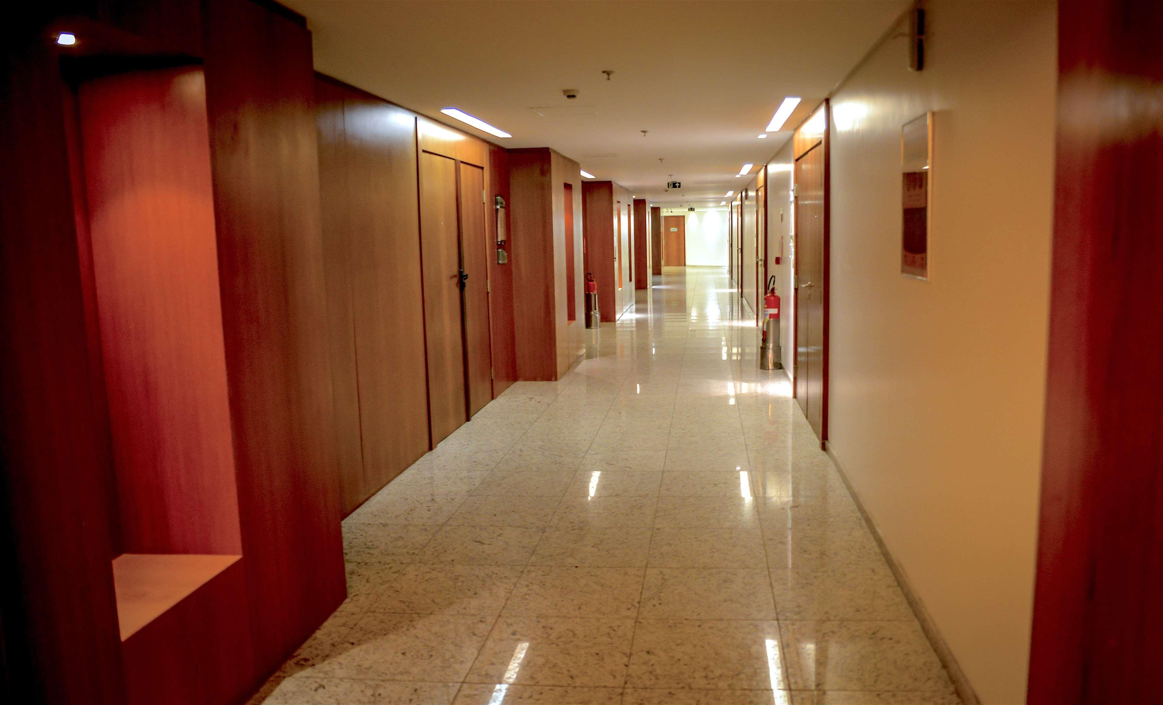 Best Western Premier Maceio Exteriér fotografie A corridor
