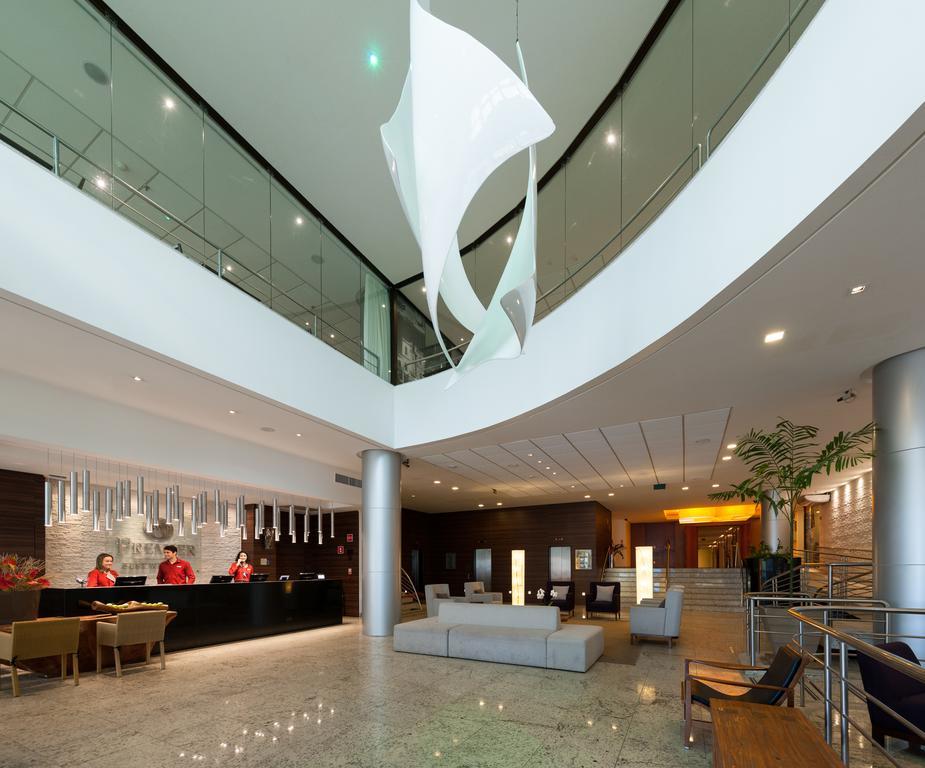 Best Western Premier Maceio Exteriér fotografie The lobby of the hotel